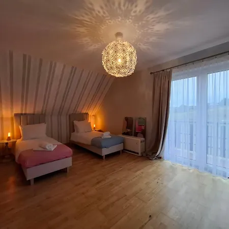 Tuterra Iii Apartmán Zabagnie (Olkusz)